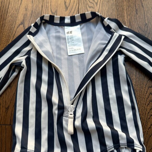 H&M Girls Navy Blue and White Striped One-Piece Long-sleeved Swimsuit 9-12M - Picture 3 of 9